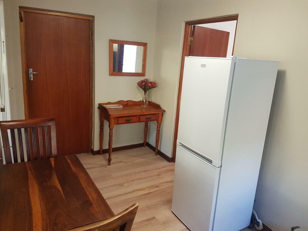 Protea Cottage George Eksteriør billede